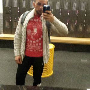 Meet your Posher, Carlos